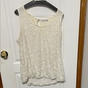 Ricki's Ivory Textured Sleeveless Top